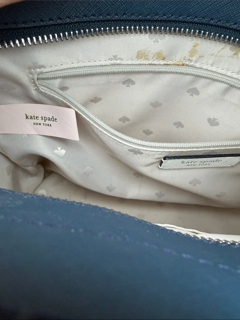 Kate Spade NWOT lavender leather/wht structure Crossbody w/Navy trim/ handles - Picture 9 of 11